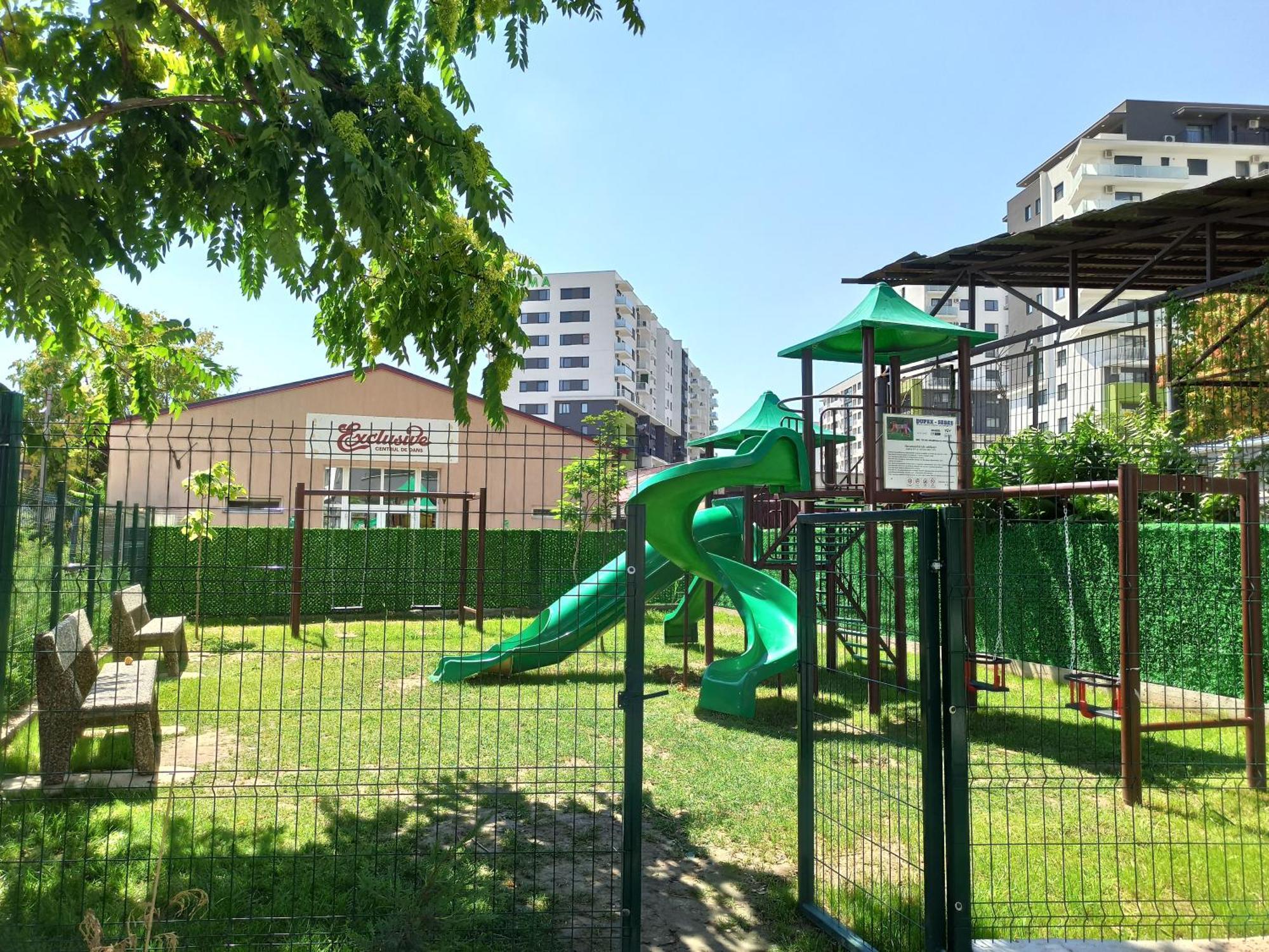Summer Haven - Self Check-In & Parking Lot, Primashops&Lotus Oradea Exterior photo